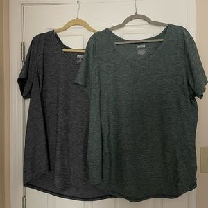 COPY - EUC -2, 2XL Armachillo vneck short sleeve shirts - green and gray